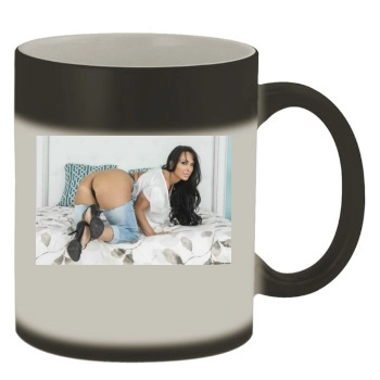 Holly Halston Color Changing Mug