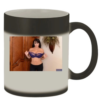 Holly Halston Color Changing Mug