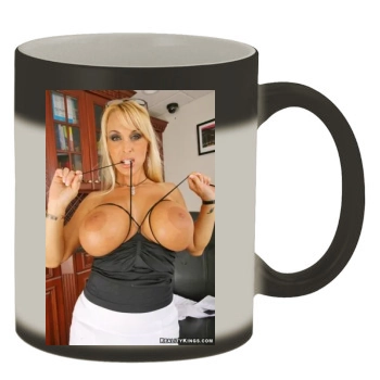 Holly Halston Color Changing Mug