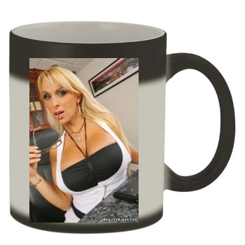 Holly Halston Color Changing Mug