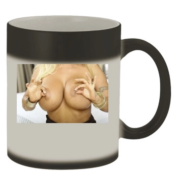 Holly Halston Color Changing Mug