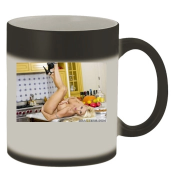 Holly Halston Color Changing Mug