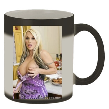 Holly Halston Color Changing Mug