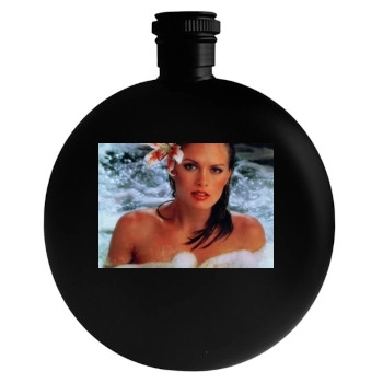 Gig Gangel Round Flask