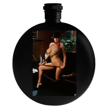 Gig Gangel Round Flask