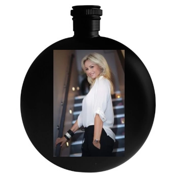 Adriana Karembeu Round Flask