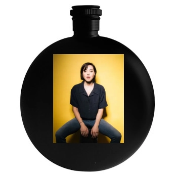 Aubrey Plaza Round Flask