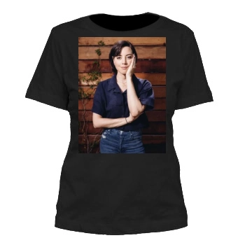 Aubrey Plaza Women's Cut T-Shirt