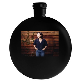 Aubrey Plaza Round Flask