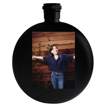 Aubrey Plaza Round Flask