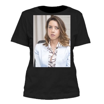 Aubrey Plaza Women's Cut T-Shirt