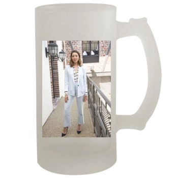 Aubrey Plaza 16oz Frosted Beer Stein