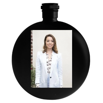 Aubrey Plaza Round Flask