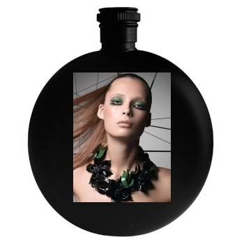 Tiiu Kuik Round Flask