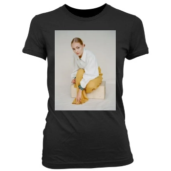 AnnaSophia Robb Women's Junior Cut Crewneck T-Shirt