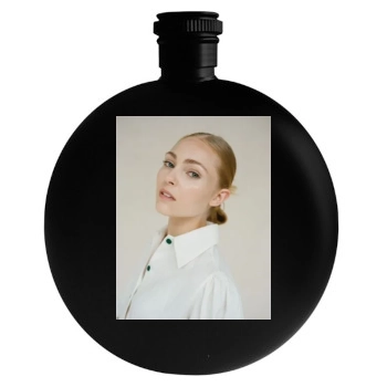 AnnaSophia Robb Round Flask