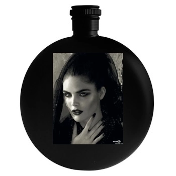 Hilary Rhoda Round Flask