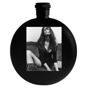 Stephanie Seymour Round Flask