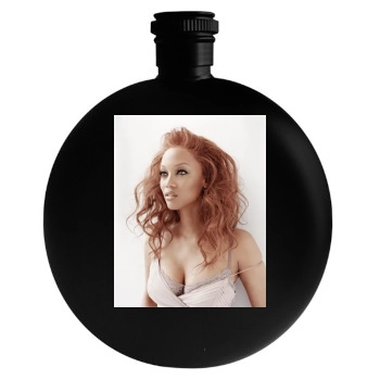 Tyra Banks Round Flask