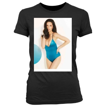 Olivia Munn Women's Junior Cut Crewneck T-Shirt