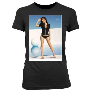 Olivia Munn Women's Junior Cut Crewneck T-Shirt