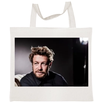 Simon Baker Tote