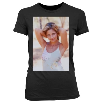 Sarah Michelle Gellar Women's Junior Cut Crewneck T-Shirt