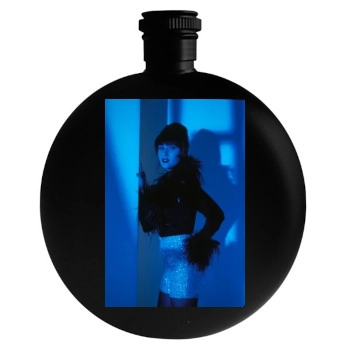 Shannen Doherty Round Flask