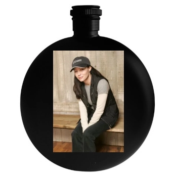 Shannen Doherty Round Flask