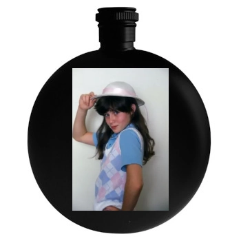 Shannen Doherty Round Flask