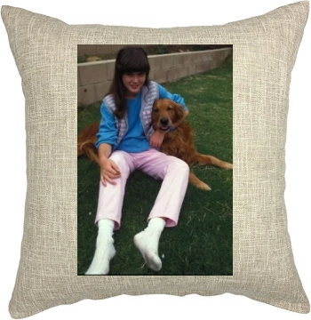 Shannen Doherty Pillow