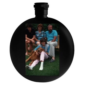 Shannen Doherty Round Flask