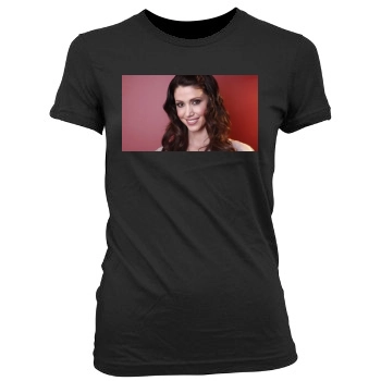 Shannon Elizabeth Women's Junior Cut Crewneck T-Shirt