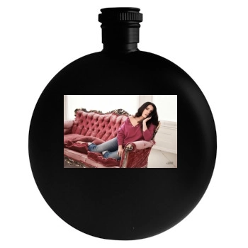 Salma Hayek Round Flask