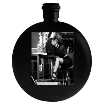 Salma Hayek Round Flask