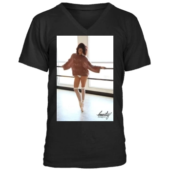 Sarah Hyland Men's V-Neck T-Shirt