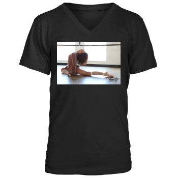 Sarah Hyland Men's V-Neck T-Shirt