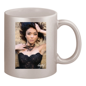 Sarah Hyland 11oz Metallic Silver Mug