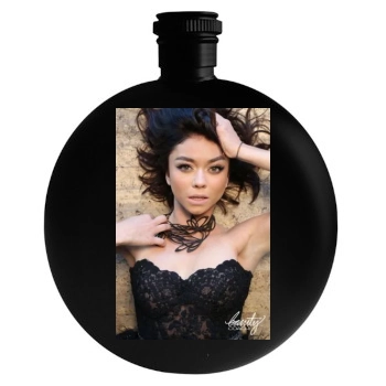 Sarah Hyland Round Flask