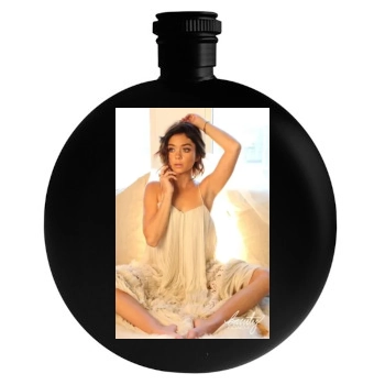 Sarah Hyland Round Flask