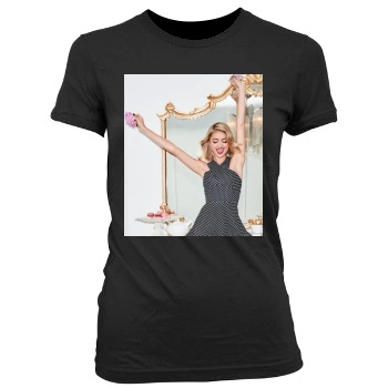 Sarah Hyland Women's Junior Cut Crewneck T-Shirt