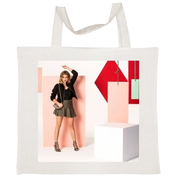 Sarah Hyland Tote