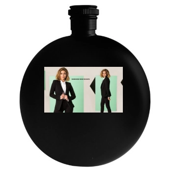 Sarah Hyland Round Flask