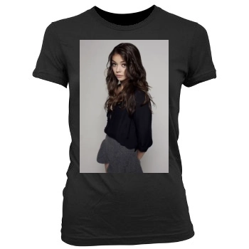 Sarah Hyland Women's Junior Cut Crewneck T-Shirt