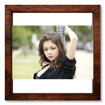 Sarah Hyland 12x12