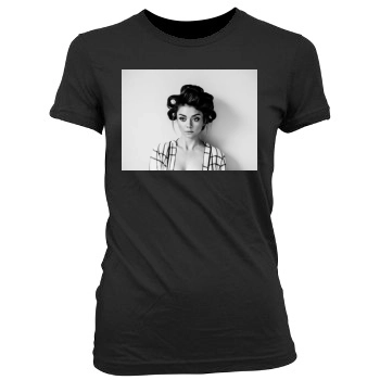 Sarah Hyland Women's Junior Cut Crewneck T-Shirt