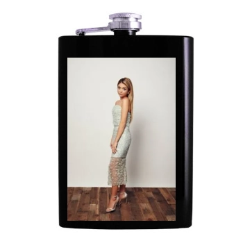 Sarah Hyland Hip Flask