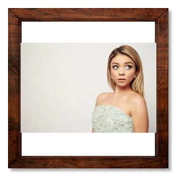 Sarah Hyland 12x12