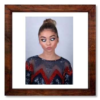 Sarah Hyland 12x12