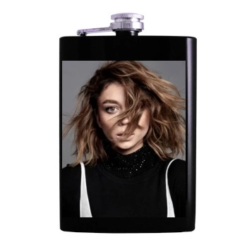 Sarah Hyland Hip Flask